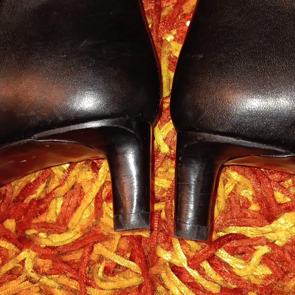 Mango Genuine Leather Boots with Kitten Heel and Square Toe - Picture 7 of 10